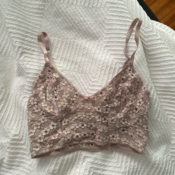 Free People Other - Intimately Free People • Lacy lavender floral bralette / bra